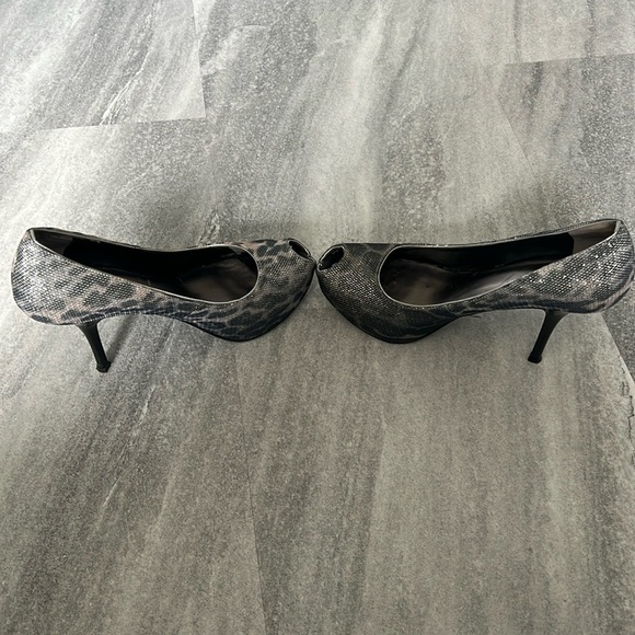 Pale Pink & Grey Glitter Cheetah High Heels peep toe size 7.5 - Picture 6 of 12